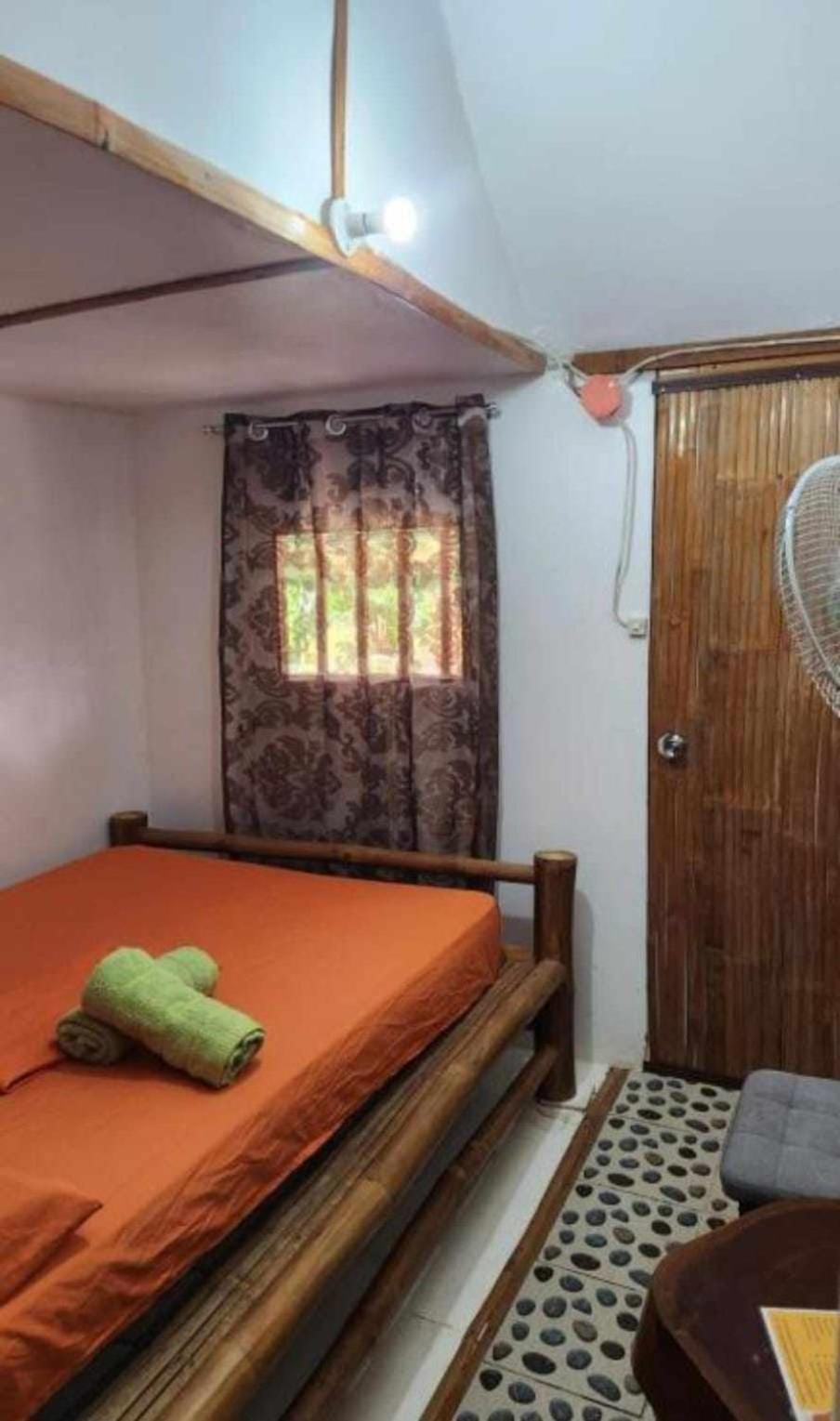 Nirvana Bamboo Houses & Dive Resort Моалбоал Екстер'єр фото