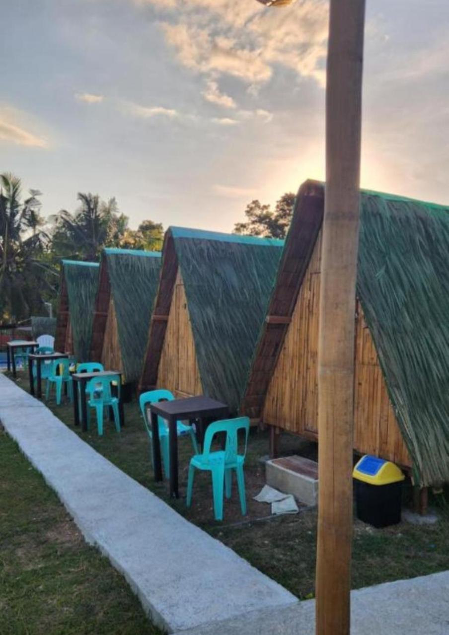 Nirvana Bamboo Houses & Dive Resort Моалбоал Екстер'єр фото